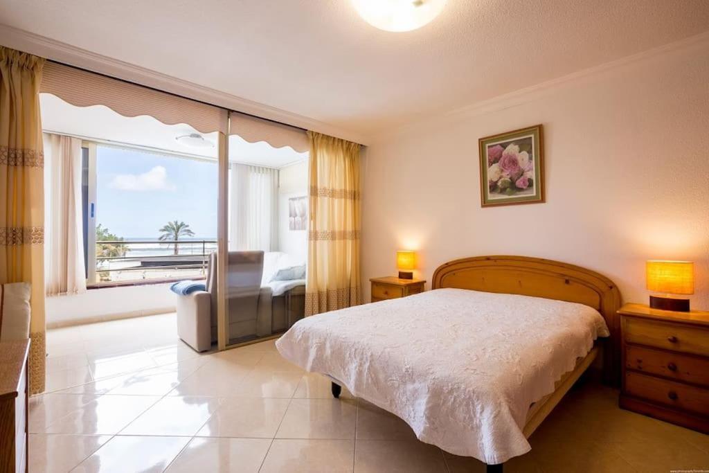 פוארטו דה לה קרוז First Line Beach Apartment מראה חיצוני תמונה
